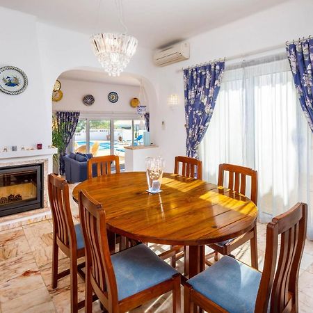 הוילה קארבואירו Casa Cupula מראה חיצוני תמונה