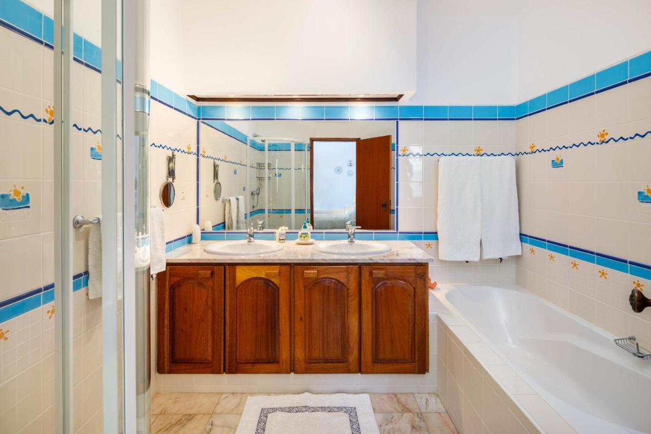 הוילה קארבואירו Casa Cupula מראה חיצוני תמונה