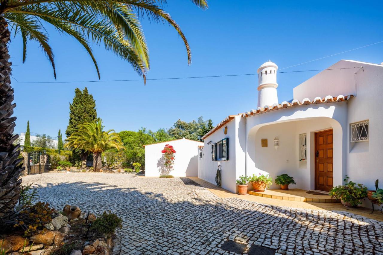 הוילה קארבואירו Casa Cupula מראה חיצוני תמונה